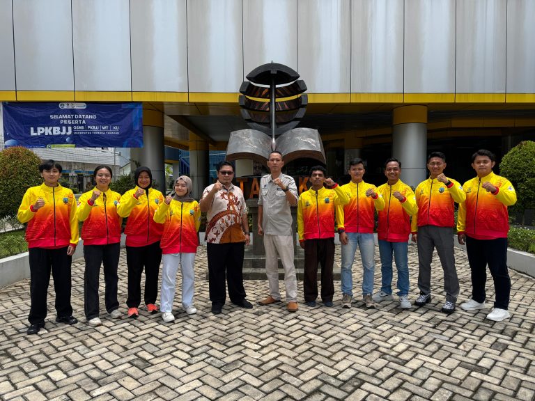 UT Tarakan Lepas Kontingen Pekan Olahraga Mahasiswa Nasional (POMNas) XIX Jawa Tengah 2025