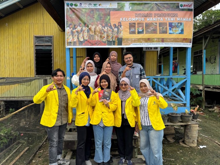 UT Tarakan Laksanakan Pendampingan Penguatan Identitas Produk Kakao di Desa Antutan, Bulungan